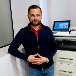Badre, Osny Repair Manager
